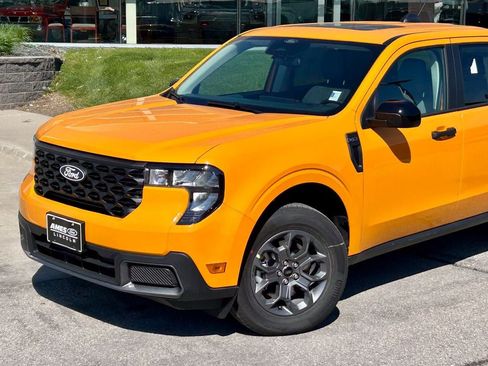 New 2026 Ford Maverick XLT w/ XLT Luxury Package AWD/4WD image 2