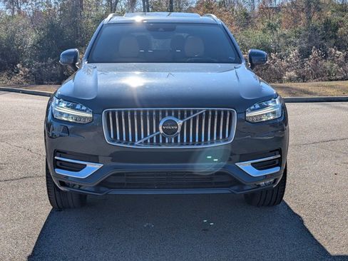 Used 2022 Volvo XC90 T6 Inscription w/ Advanced Package image 2