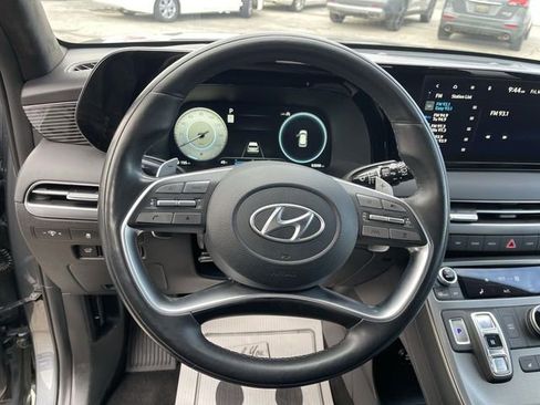 Used 2023 Hyundai Palisade Calligraphy image 14