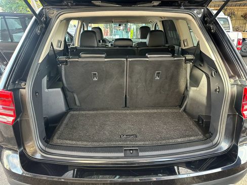 Used 2018 Volkswagen Atlas SE FWD image 17