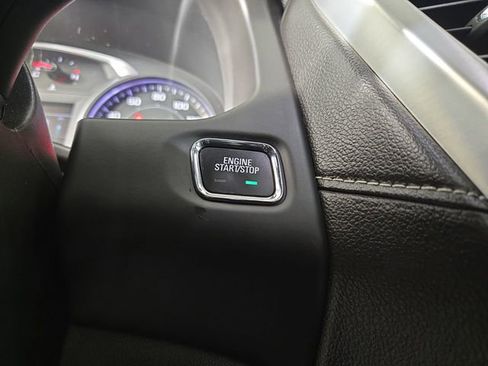 Used 2018 GMC Acadia SLT w/ LPO, Black Accent Package FWD image 26