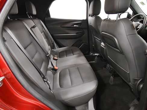 Used 2023 Chevrolet TrailBlazer RS w/ Convenience Package AWD/4WD image 16