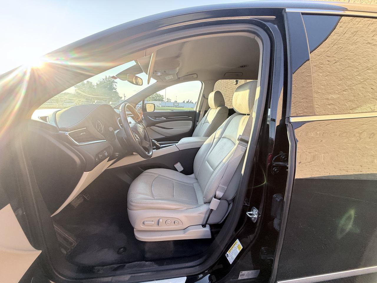 Used 2020 Buick Enclave Premium w/ Trailering Package, 5000 lbs. AWD/4WD image 12
