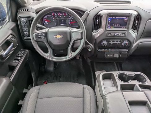 Used 2023 Chevrolet Silverado 1500 Custom AWD/4WD image 16