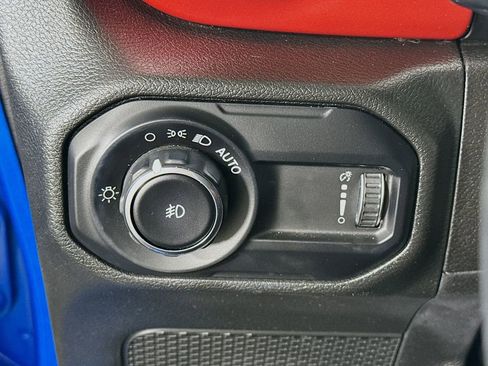 Used 2023 Jeep Wrangler Unlimited Rubicon image 20