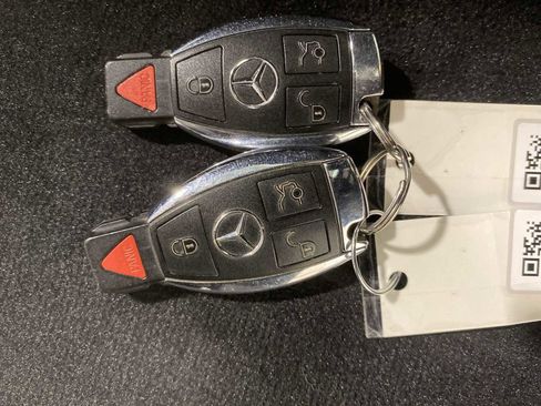 Used 2014 Mercedes-Benz E 350 4MATIC Wagon image 20