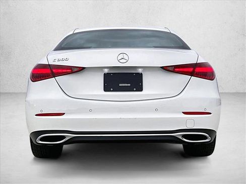 Used 2025 Mercedes-Benz C 300 Sedan image 4