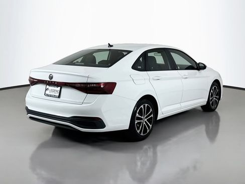 Used 2025 Volkswagen Jetta Sport FWD image 5