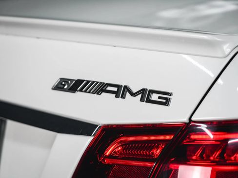 Used 2014 Mercedes-Benz E 63 AMG S-Model image 25