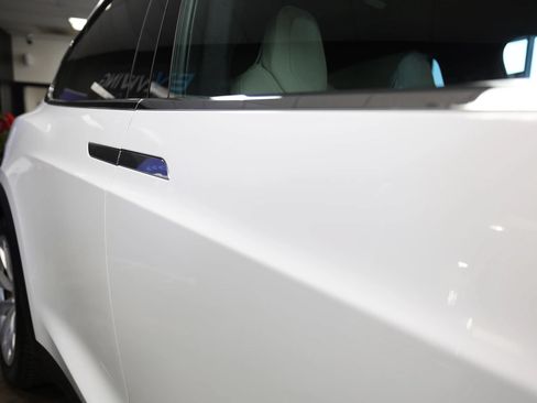 Used 2016 Tesla Model X Performance AWD/4WD image 16