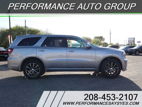 Used 2018 Dodge Durango GT AWD/4WD image 2