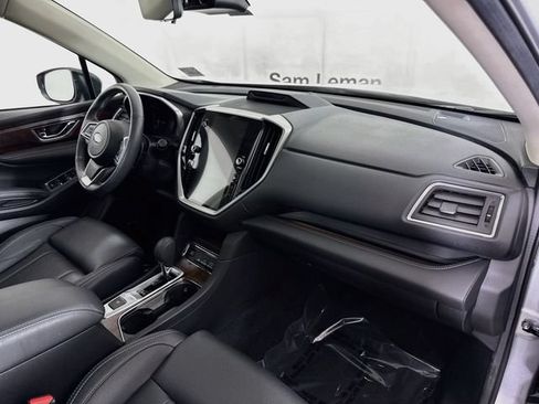 Used 2024 Subaru Ascent Touring AWD/4WD image 32