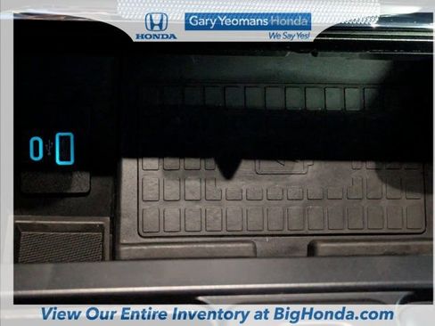 Used 2022 Ford F150 Raptor w/ Equipment Group 801A High image 31