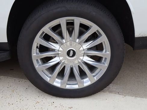 Used 2023 Cadillac Escalade ESV Premium Luxury w/ LPO, Floor Liner Package AWD/4WD image 31