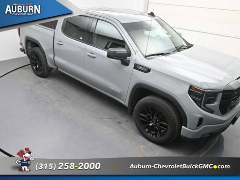 Used 2024 GMC Sierra 1500 Elevation image 24