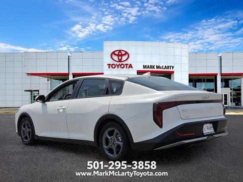 Used 2025 Kia K4 FWD image 3