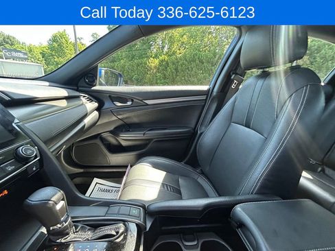 Used 2018 Honda Civic EX image 20