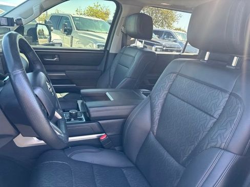 Used 2023 Toyota Sequoia SR5 w/ SR5 Premium Package AWD/4WD image 7