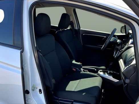 Used 2019 Honda Fit LX image 7