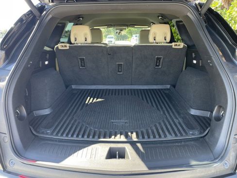 Used 2019 Cadillac XT5 FWD image 29