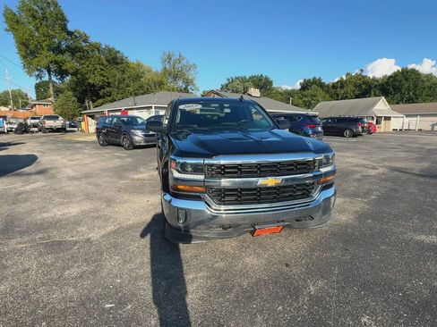 Used 2017 Chevrolet Silverado 1500 LT w/ All Star Edition image 5