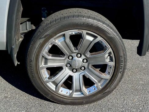 Used 2018 GMC Sierra 1500 Denali w/ Denali Ultimate Package image 9