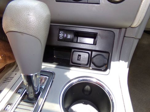 Used 2017 Chevrolet Traverse LS FWD image 53