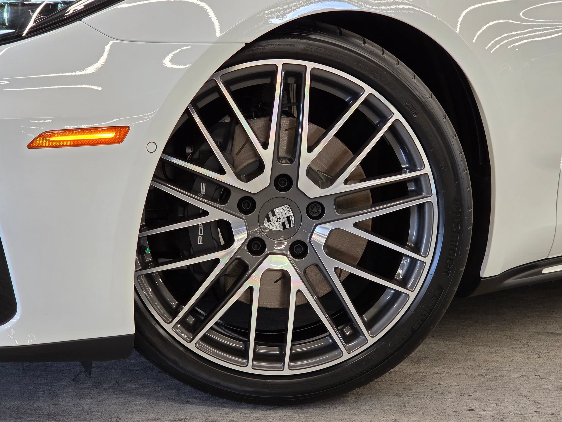 New 2026 Porsche Panamera 4 AWD/4WD image 25
