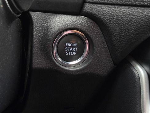Certified 2025 Toyota RAV4 XLE AWD/4WD image 18