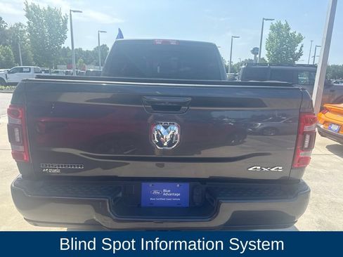 Used 2024 RAM 2500 Big Horn w/ Level 2 Equipment Group AWD/4WD image 5