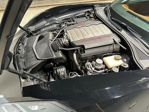 Used 2014 Chevrolet Corvette Stingray Convertible w/ 3LT Preferred Equipment Group RWD image 5