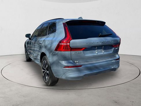 Certified 2023 Volvo XC60 B5 Core w/ Climate Package AWD/4WD image 3