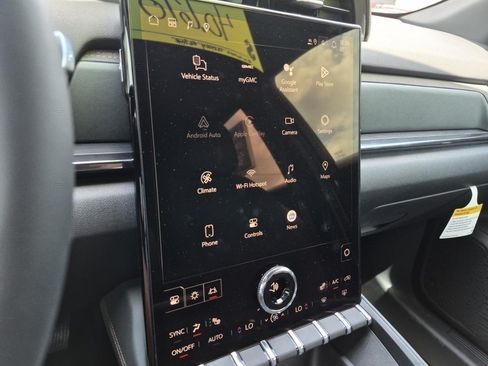 New 2026 GMC Terrain AT4 w/ Technology Package II AWD/4WD image 22