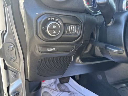 Used 2020 Jeep Gladiator Rubicon AWD/4WD image 18