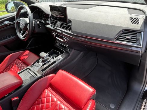 Used 2023 Audi SQ5 Prestige w/ Prestige Package AWD/4WD image 40