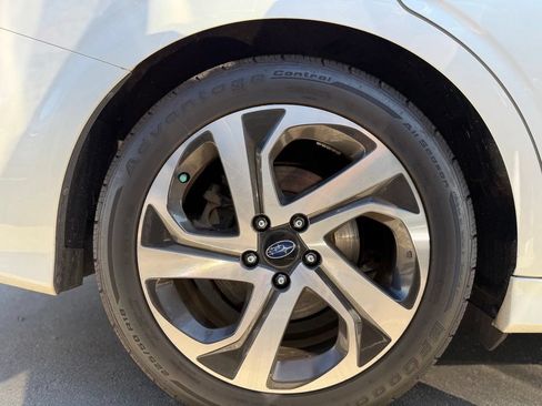 Used 2022 Subaru Legacy Touring XT AWD/4WD image 6