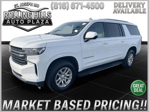 Used 2021 Chevrolet Suburban LT image 1