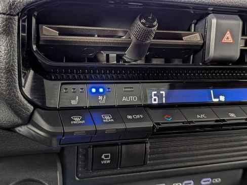 Certified 2024 Toyota Land Cruiser image 29