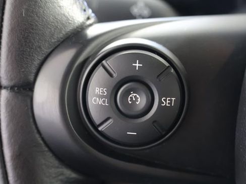 Used 2017 MINI Cooper S FWD image 11