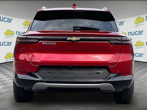 Used 2024 Chevrolet Equinox EV LT FWD image 5
