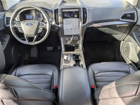 Used 2024 Ford Edge SEL image 31
