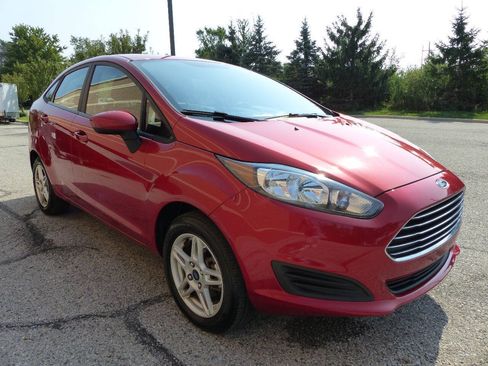 Used 2019 Ford Fiesta SE FWD image 13