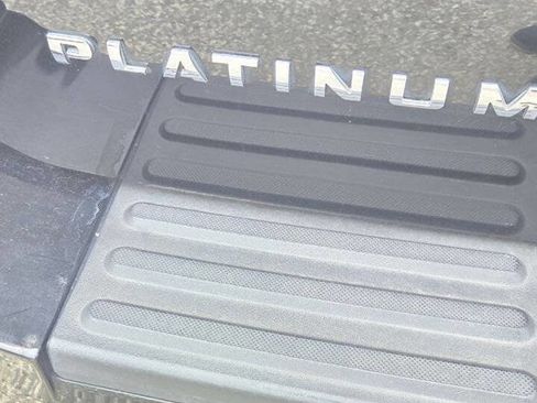 Used 2017 Ford Expedition Platinum image 13