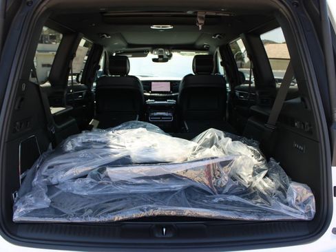 New 2026 Jeep Grand Wagoneer 4WD w/ Quick Order Packge 29V Upland image 11