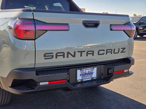Used 2025 Hyundai Santa Cruz SEL FWD image 5