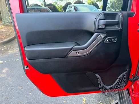 Used 2017 Jeep Wrangler Unlimited Sport AWD/4WD image 10