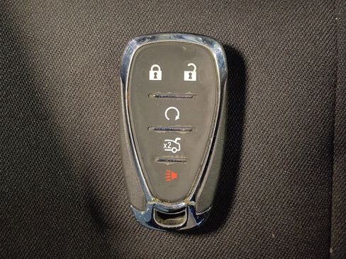 Used 2023 Chevrolet Malibu LT FWD image 32