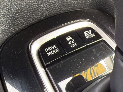 Certified 2022 Toyota Corolla LE image 20