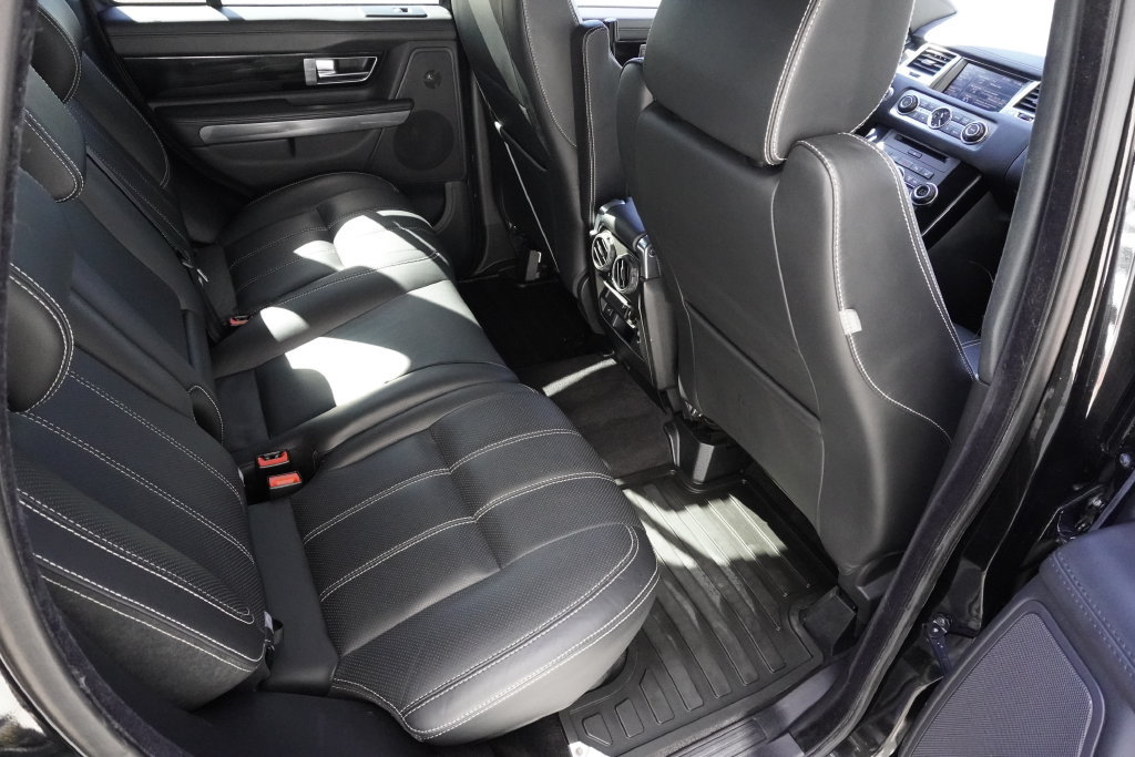 Used 2013 Land Rover Range Rover Sport Supercharged AWD/4WD image 26