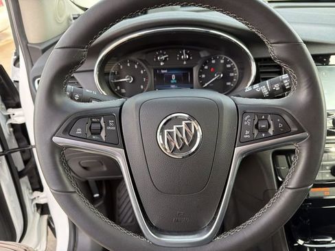 Certified 2022 Buick Encore Preferred w/ Safety Package image 16